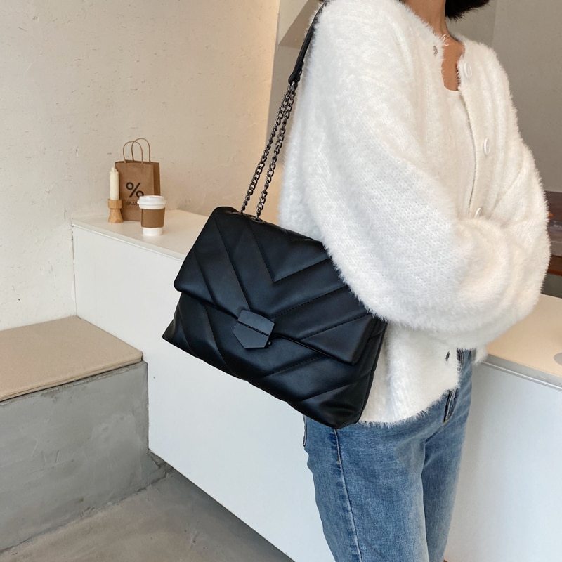 Quilted V-Shape Shoulder Handbag