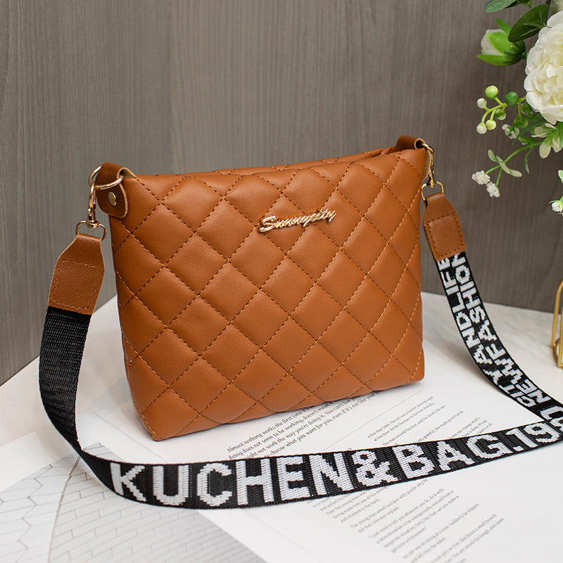 Sewing Line Crossbody bag